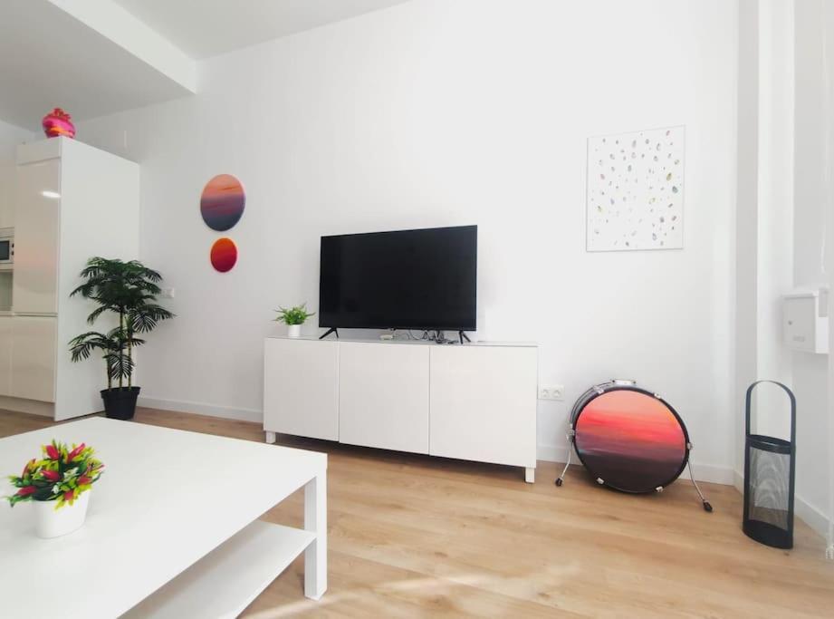La Casa Del Artista B Apartment Sevilla Bagian luar foto